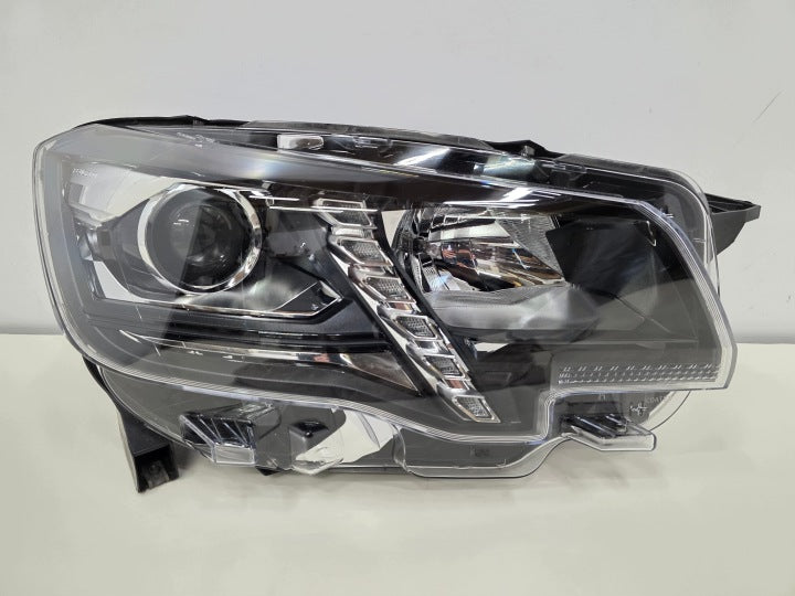 Frontscheinwerfer Peugeot Partner Rifter 9816827180 Rechts Headlight SCH7670048139wn