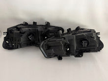 Load image into Gallery viewer, Frontscheinwerfer BMW 2 Active Tourer F45 8738646 8738645 Ein Satz Headlight SCH7675508890cq