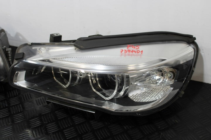 Frontscheinwerfer BMW 2 Active Tourer F45 7422580 Xenon Rechts oder Links SCH7679678168vf
