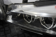 Laden Sie das Bild in den Galerie-Viewer, Frontscheinwerfer BMW 2 Active Tourer F45 7422580 Xenon Rechts oder Links SCH7679678168vf
