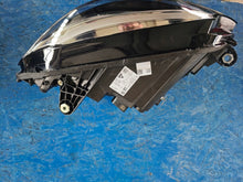 Laden Sie das Bild in den Galerie-Viewer, Frontscheinwerfer Mercedes-Benz W205 A2059065404KZ Links Scheinwerfer Headlight SCH7685767419tv