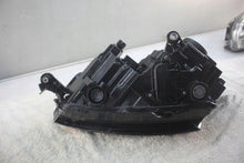 Load image into Gallery viewer, Frontscheinwerfer Skoda Scala 657941016 Rechts Scheinwerfer Headlight SCH7700483557jj