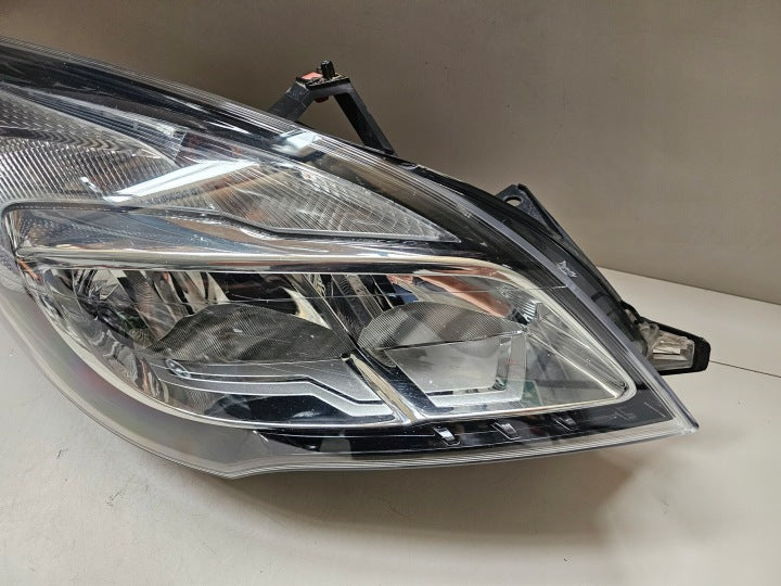 Frontscheinwerfer Opel Meriva B 13372320 Rechts Scheinwerfer Headlight SCH7703898447vr