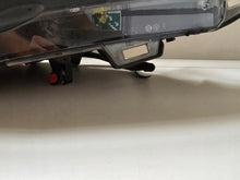 Load image into Gallery viewer, Frontscheinwerfer Opel Meriva B 13372320 Rechts Scheinwerfer Headlight SCH7703898447vr