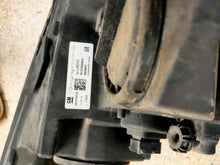 Laden Sie das Bild in den Galerie-Viewer, Frontscheinwerfer Opel Astra K 39158005 Links Scheinwerfer Headlight SCH7705857149zi