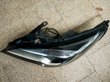 Laden Sie das Bild in den Galerie-Viewer, Frontscheinwerfer Opel Astra K 39158005 Links Scheinwerfer Headlight SCH7705857149zi