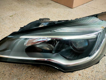 Laden Sie das Bild in den Galerie-Viewer, Frontscheinwerfer Opel Astra K 39158005 Links Scheinwerfer Headlight SCH7705857149zi