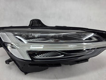 Load image into Gallery viewer, Frontscheinwerfer Volvo V60 II S60 III 32347005 Rechts Scheinwerfer Headlight SCH7711934482mh