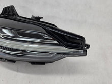 Load image into Gallery viewer, Frontscheinwerfer Volvo V60 II S60 III 32347005 Rechts Scheinwerfer Headlight SCH7711934482mh