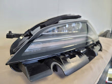 Laden Sie das Bild in den Galerie-Viewer, Frontscheinwerfer Tesla 3 1760888-00-E Links Scheinwerfer Headlight SCH7715512328ez