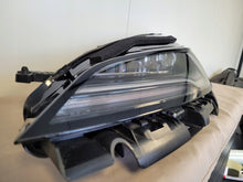 Laden Sie das Bild in den Galerie-Viewer, Frontscheinwerfer Tesla 3 1760888-00-E Links Scheinwerfer Headlight SCH7715512328ez