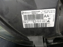 Laden Sie das Bild in den Galerie-Viewer, Frontscheinwerfer Renault Megane III 260607449R Links Scheinwerfer Headlight SCH7727906620xv