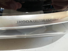 Laden Sie das Bild in den Galerie-Viewer, Frontscheinwerfer Skoda Superb I 3P1941017 Links Scheinwerfer Headlight SCH7728917453nh