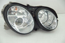 Laden Sie das Bild in den Galerie-Viewer, Frontscheinwerfer Mercedes-Benz A2158202061 Xenon Ein Satz Headlight SCH7730292455zo