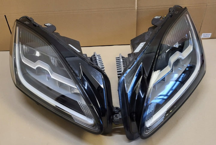 Frontscheinwerfer Jaguar E-Pace X540 J9C3-13W030-BC J9C3-13W029-BC Ein Satz SCH7730342217cm