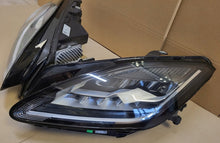 Laden Sie das Bild in den Galerie-Viewer, Frontscheinwerfer Jaguar E-Pace X540 J9C3-13W030-BC J9C3-13W029-BC Ein Satz SCH7730342217cm