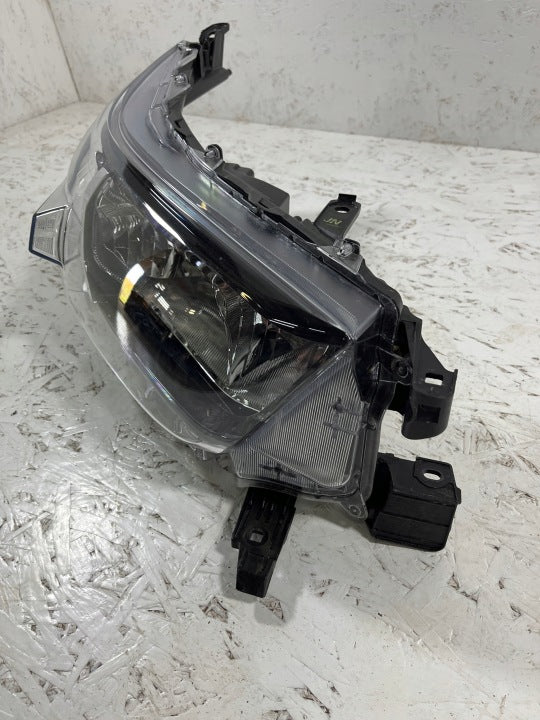 Frontscheinwerfer Toyota Hilux VIII 81110-0KK60 Rechts Scheinwerfer Headlight SCH7737682739cu