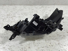 Laden Sie das Bild in den Galerie-Viewer, Frontscheinwerfer Toyota Hilux VIII 81110-0KK60 Rechts Scheinwerfer Headlight SCH7737682739cu