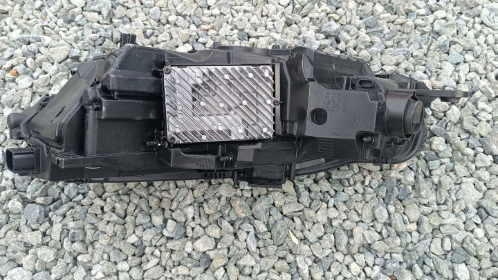 Frontscheinwerfer Audi A5 8W6941086 Rechts Scheinwerfer Headlight SCH7739314124oi