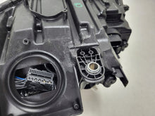Laden Sie das Bild in den Galerie-Viewer, Frontscheinwerfer Skoda Octavia IV 5E4941016A Rechts Scheinwerfer Headlight SCH7741296862sz
