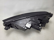 Laden Sie das Bild in den Galerie-Viewer, Frontscheinwerfer Skoda Octavia IV 5E4941016A Rechts Scheinwerfer Headlight SCH7741296862sz