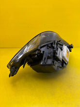 Laden Sie das Bild in den Galerie-Viewer, Frontscheinwerfer BMW 5 E60 E61 E61KOD 85122000 Xenon Rechts Headlight SCH7743021705lw
