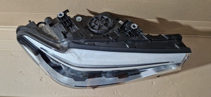 Frontscheinwerfer BMW 5 G31 G30 8499122 Rechts Scheinwerfer Headlight SCH7744207302rp