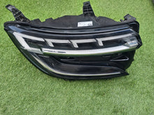 Laden Sie das Bild in den Galerie-Viewer, Frontscheinwerfer Renault 260100650R Rechts Scheinwerfer Headlight SCH7744212988cs