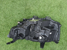 Laden Sie das Bild in den Galerie-Viewer, Frontscheinwerfer Renault 260100650R Rechts Scheinwerfer Headlight SCH7744212988cs