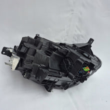 Laden Sie das Bild in den Galerie-Viewer, Frontscheinwerfer Ford Puma R1TB-13E017-AD Links Scheinwerfer Headlight SCH7745720608hc