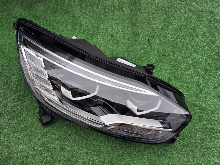 Frontscheinwerfer Renault Scenic 260105116R LED Rechts Scheinwerfer Headlight SCH7747978986bx