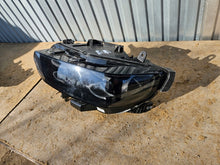 Laden Sie das Bild in den Galerie-Viewer, Frontscheinwerfer Ford Capri R2KB-13E017AD Links Scheinwerfer Headlight SCH7752230246ty
