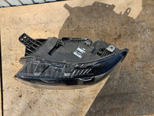 Laden Sie das Bild in den Galerie-Viewer, Frontscheinwerfer Ford Capri R2KB-13E017AD Links Scheinwerfer Headlight SCH7752230246ty
