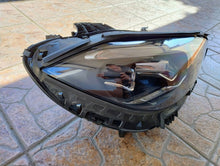 Laden Sie das Bild in den Galerie-Viewer, Frontscheinwerfer Mercedes-Benz W206 A2069064003 Full LED Rechts Headlight SCH7752289377uj