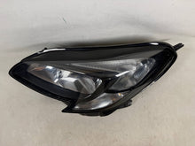 Laden Sie das Bild in den Galerie-Viewer, Frontscheinwerfer Opel Corsa E 39108222 Links Scheinwerfer Headlight SCH7752588430rd