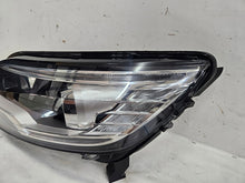 Laden Sie das Bild in den Galerie-Viewer, Frontscheinwerfer Renault Scenic 260606727R Links Scheinwerfer Headlight SCH7752964324en