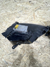 Laden Sie das Bild in den Galerie-Viewer, Frontscheinwerfer Ford C-Max 7M51-13D Xenon Ein Satz Scheinwerfer Headlight SCH7753223588bx