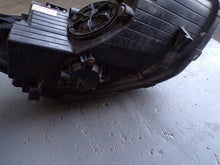 Laden Sie das Bild in den Galerie-Viewer, Frontscheinwerfer Hyundai I30 92101-A6020 Links Scheinwerfer Headlight SCH7756405720gh