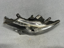 Laden Sie das Bild in den Galerie-Viewer, Frontscheinwerfer Toyota Auris 89906417 Links Scheinwerfer Headlight SCH7759863136mm