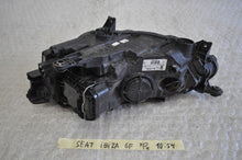 Laden Sie das Bild in den Galerie-Viewer, Frontscheinwerfer Seat Ibiza I V 6F1941006D Rechts Scheinwerfer Headlight SCH7760674159ul