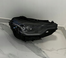 Laden Sie das Bild in den Galerie-Viewer, Frontscheinwerfer BMW 2 8083636-06 LED Rechts Scheinwerfer Headlight SCH7761061605pa