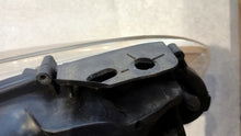 Laden Sie das Bild in den Galerie-Viewer, Frontscheinwerfer Peugeot 308 20-B498 Links Scheinwerfer Headlight SCH7761119923il
