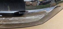 Load image into Gallery viewer, Frontscheinwerfer Skoda Fabia I 6VB941015 Links Scheinwerfer Headlight SCH7762053458cv