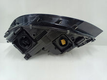 Laden Sie das Bild in den Galerie-Viewer, Frontscheinwerfer VW Touran 5TB941036B LED Rechts Scheinwerfer Headlight SCH7771711982pb