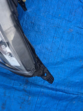 Laden Sie das Bild in den Galerie-Viewer, Frontscheinwerfer Renault Express 260600331R Links Scheinwerfer Headlight SCH7776413786xg