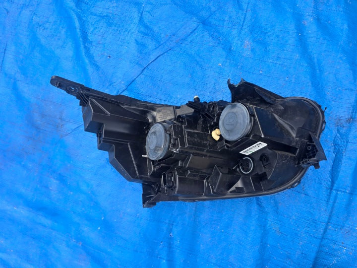 Frontscheinwerfer Renault Express 260600331R Links Scheinwerfer Headlight SCH7776413786xg