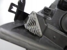 Laden Sie das Bild in den Galerie-Viewer, Frontscheinwerfer Renault Master III 260607867R Links Scheinwerfer Headlight SCH7777648515oc
