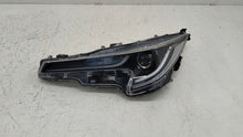 Laden Sie das Bild in den Galerie-Viewer, Frontscheinwerfer Toyota Corolla 81150-02S70 Links Scheinwerfer Headlight SCH7782713663jz