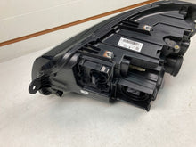 Load image into Gallery viewer, Frontscheinwerfer VW Multivan 7E1941036 LED Rechts Scheinwerfer Headlight SCH7783297980av