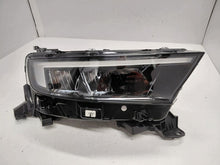 Laden Sie das Bild in den Galerie-Viewer, Frontscheinwerfer Opel Mokka 9834007980 Rechts Scheinwerfer Headlight SCH7786110220dl